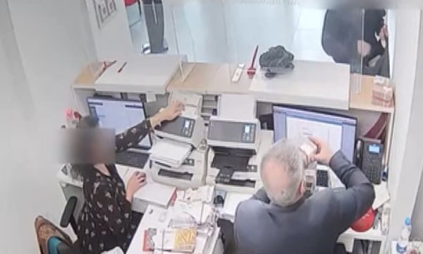 Ek iş ilanıyla 100 milyonluk vurgun!